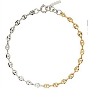 Justine Clenquet choker